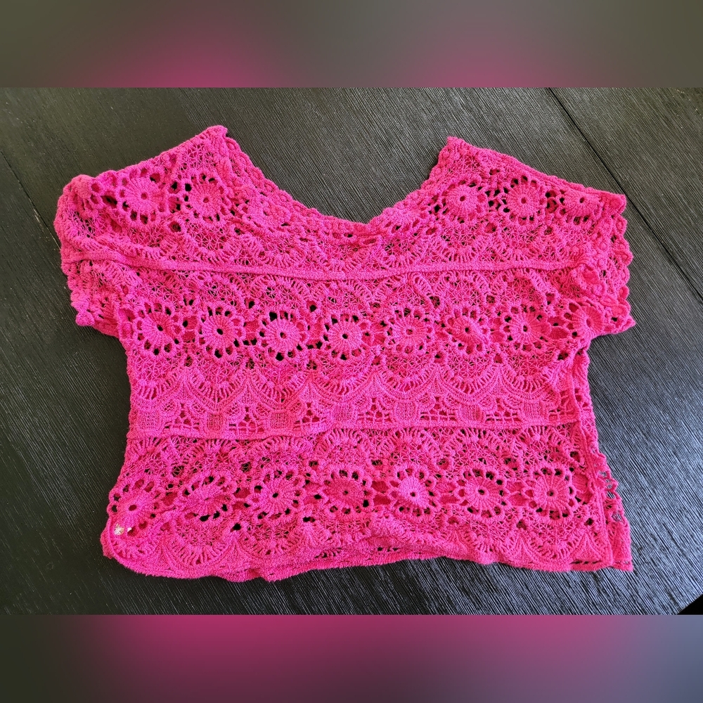 Pink Crochet Cropped Lace Top